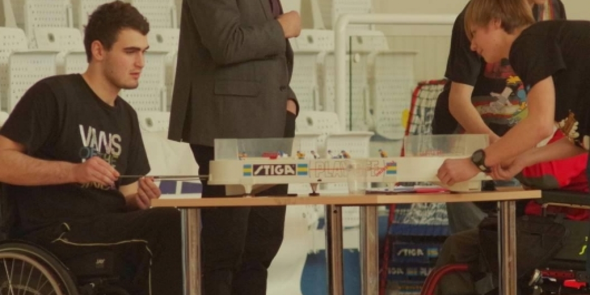 Martin Gros se nevzdává a florbal na  vozíku ho žene dál