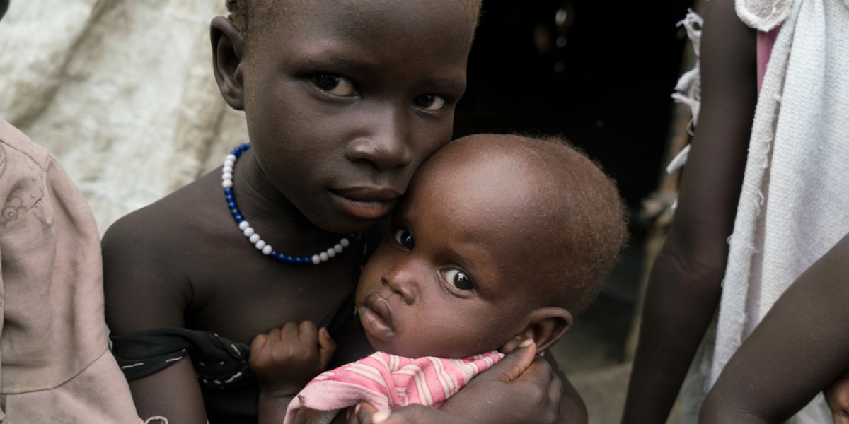 Pomoc hladovějícím dětem a ženám v Africe