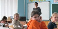 Aby mohly děti na Ukrajině chodit do školy