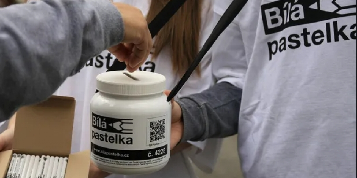 Sbírka Bílá pastelka